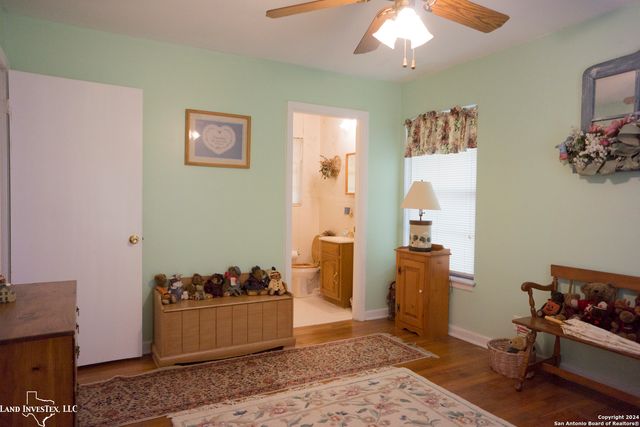 539 Radiance Ave, San Antonio, TX 78218