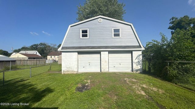 13213 Ashlawn Dr, Louisville, KY 40272