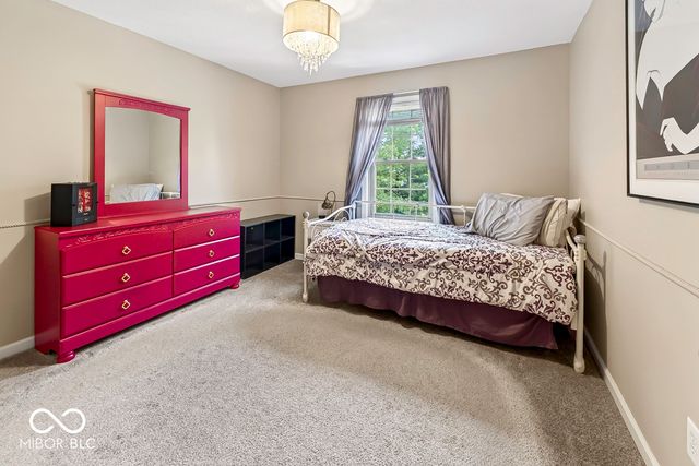 5225 W Stonehaven Lane, New Palestine, IN 46163