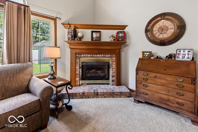 5225 W Stonehaven Lane, New Palestine, IN 46163