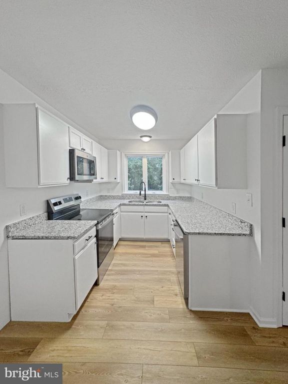 700 WATSON AVE, Winchester, VA 22601
