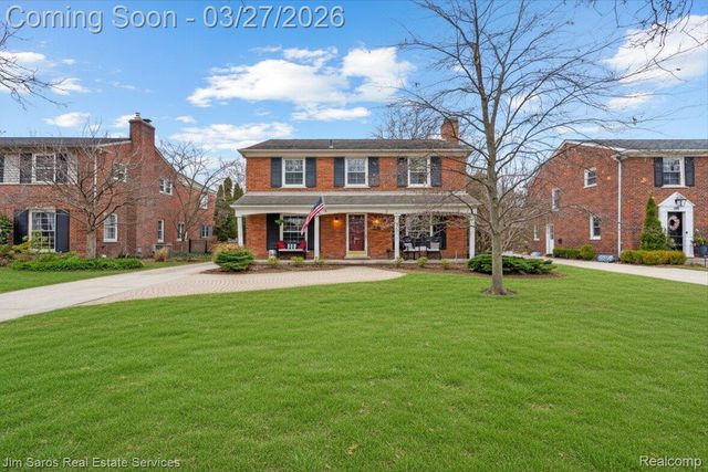 789 Lakeland Street, Grosse Pointe, MI 48230