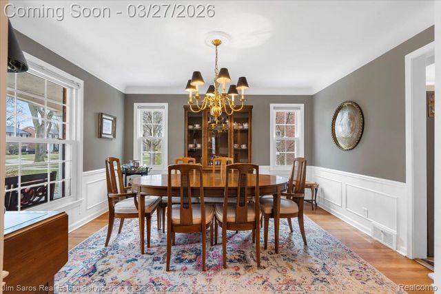 789 Lakeland Street, Grosse Pointe, MI 48230