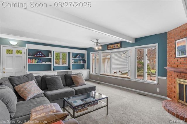 789 Lakeland Street, Grosse Pointe, MI 48230