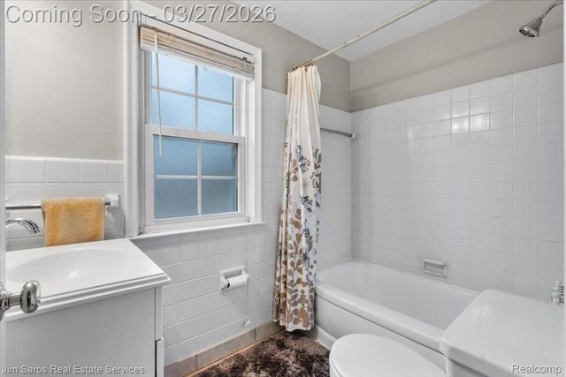 789 Lakeland Street, Grosse Pointe, MI 48230