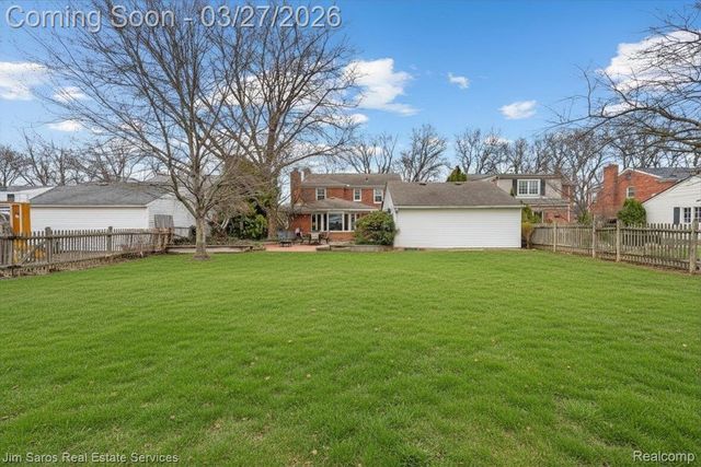 789 Lakeland Street, Grosse Pointe, MI 48230