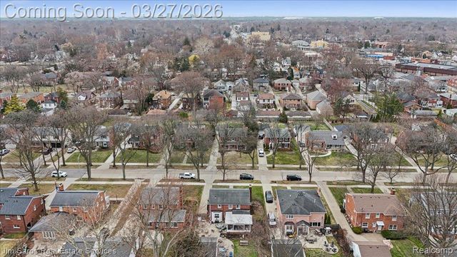 789 Lakeland Street, Grosse Pointe, MI 48230