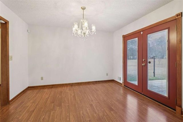 3180 NE Spring Lake NE Drive, Conyers, GA 30013