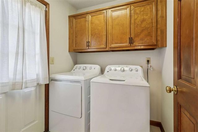 3180 NE Spring Lake NE Drive, Conyers, GA 30013