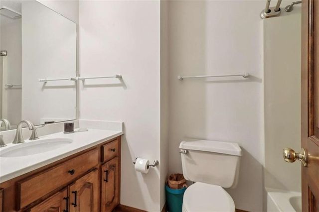 3180 NE Spring Lake NE Drive, Conyers, GA 30013