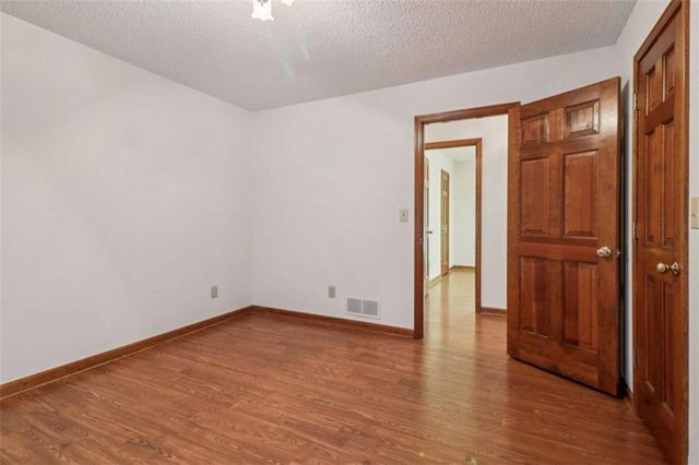 3180 NE Spring Lake NE Drive, Conyers, GA 30013