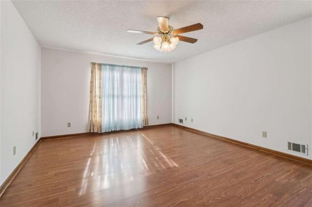 3180 NE Spring Lake NE Drive, Conyers, GA 30013