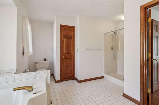 3180 NE Spring Lake NE Drive, Conyers, GA 30013