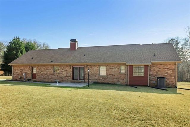 3180 NE Spring Lake NE Drive, Conyers, GA 30013