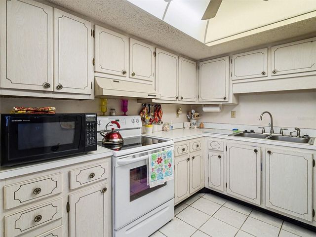 1412 57TH STREET W, Bradenton, FL 34209