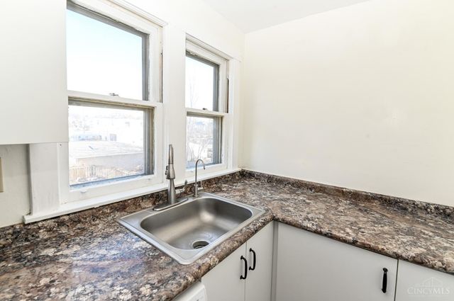 4025 Deer Park Avenue, Deer Park, OH 45236