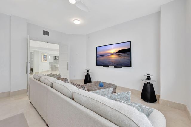 701 SE 21st Avenue 509, Deerfield Beach, FL 33441