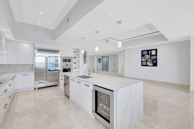 701 SE 21st Avenue 509, Deerfield Beach, FL 33441