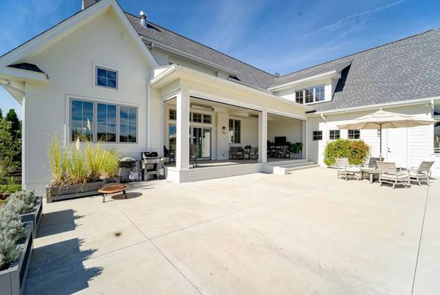 Lot 4 Jenkins Road Lot 4 - Modern Farmhouse, Bedford, NH 03110