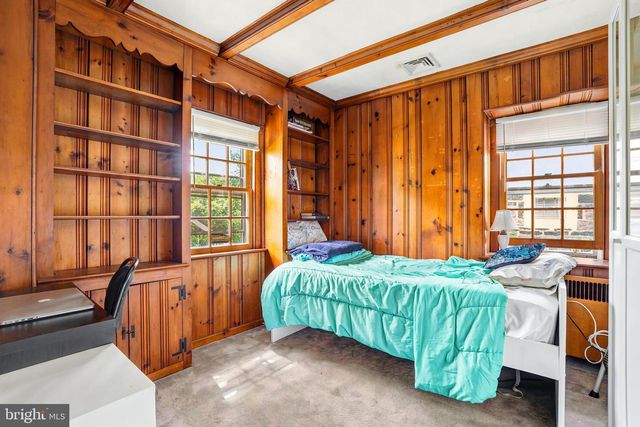 284 TRENT RD, Wynnewood, PA 19096