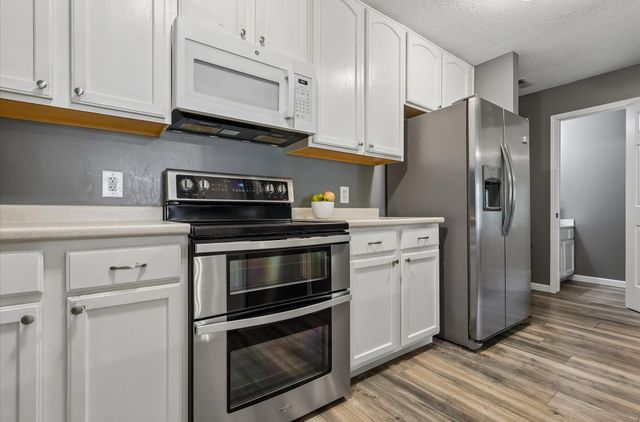 1224 NE 8th Lane, Ankeny, IA 50021