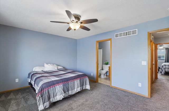 1224 NE 8th Lane, Ankeny, IA 50021