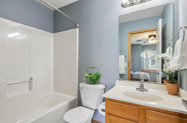 1224 NE 8th Lane, Ankeny, IA 50021