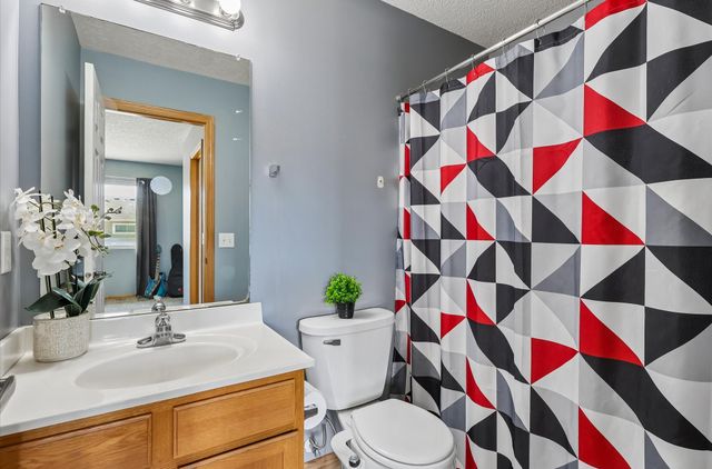 1224 NE 8th Lane, Ankeny, IA 50021
