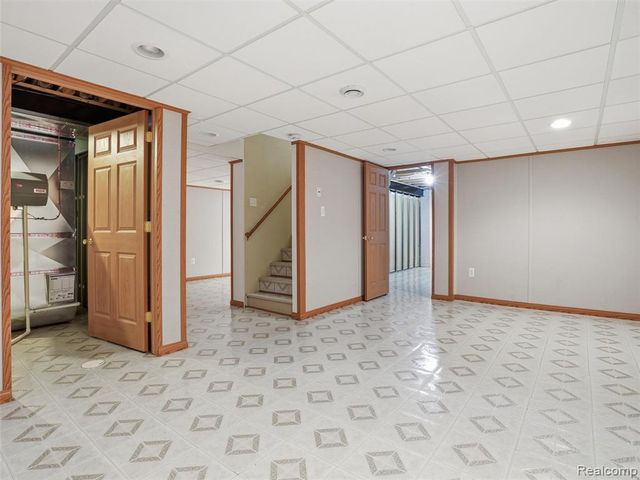38257 Plumhollow Drive, Sterling Heights, MI 48312
