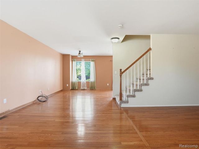 38257 Plumhollow Drive, Sterling Heights, MI 48312