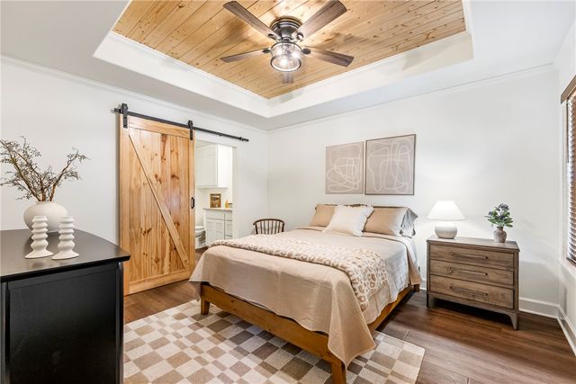 6 Bonhill Lane, Bella Vista, AR 72715