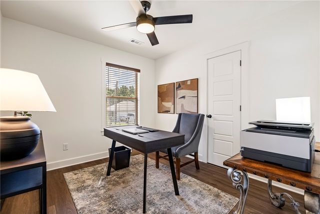 6 Bonhill Lane, Bella Vista, AR 72715