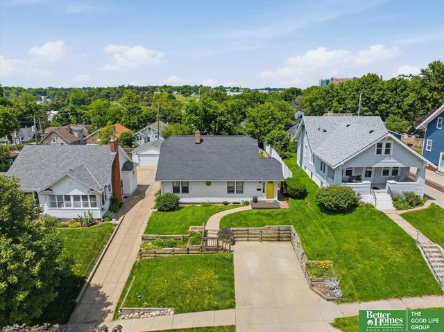 4682 Pierce Street, Omaha, NE 68106