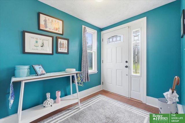 4682 Pierce Street, Omaha, NE 68106