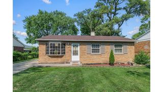 15522 Dearborn Street, South Holland, IL 60473