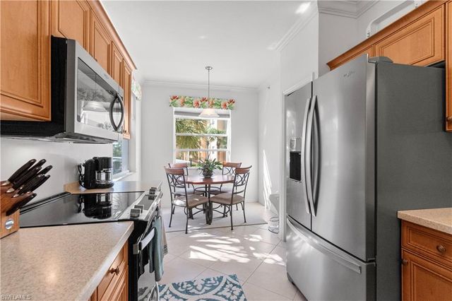 8261 Pathfinder LOOP 730, Fort Myers, FL 33919