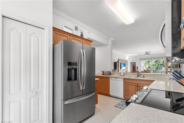 8261 Pathfinder LOOP 730, Fort Myers, FL 33919