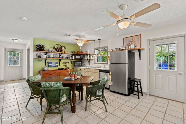 116 SE 8th Street, Oak Island, NC 28465