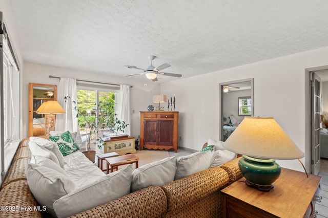 116 SE 8th Street, Oak Island, NC 28465