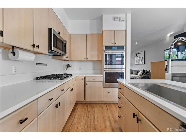 12 S Monroe St, Denver, CO 80209