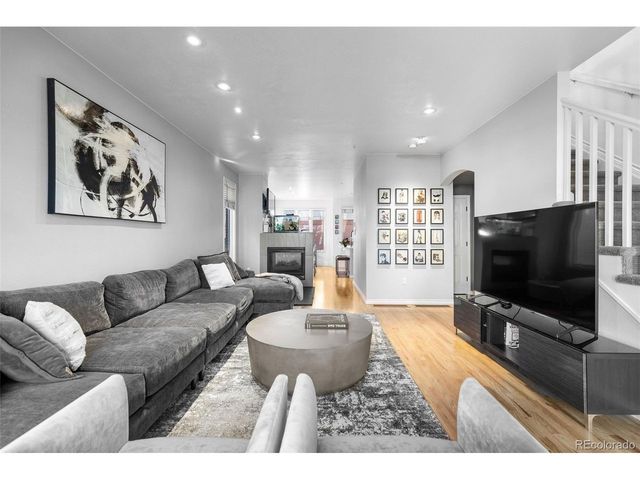 12 S Monroe St, Denver, CO 80209