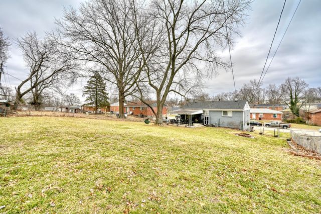 147 Raintree Road, Florence, KY 41042