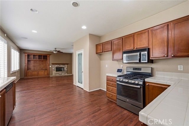 17891 Robusta Drive, Riverside, CA 92503