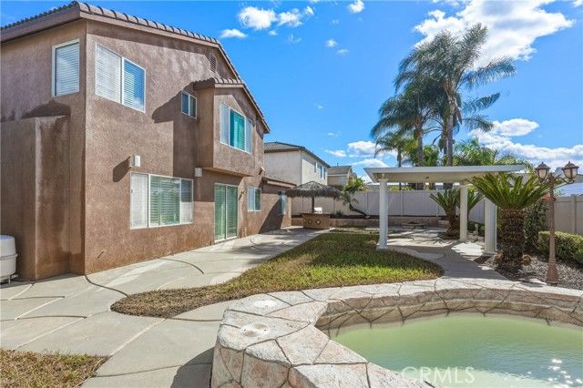 17891 Robusta Drive, Riverside, CA 92503