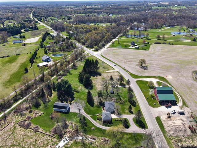 VL 2.86 Acres W M-36, Pinckney, MI 48169