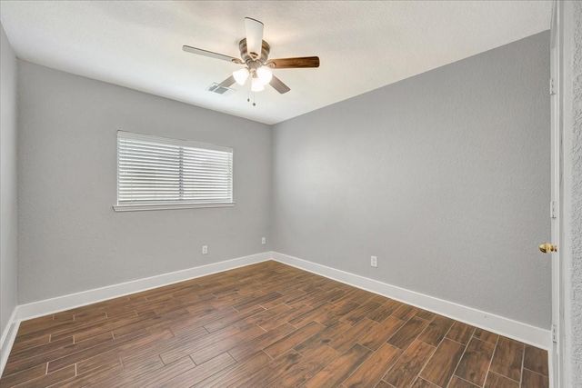 1289 Pinto Pass, Alvin, TX 77511