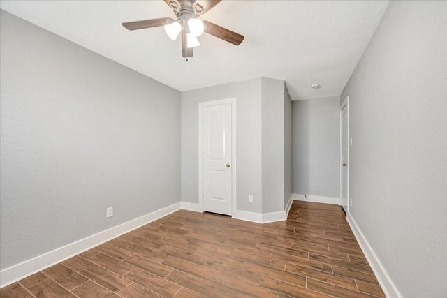 1289 Pinto Pass, Alvin, TX 77511