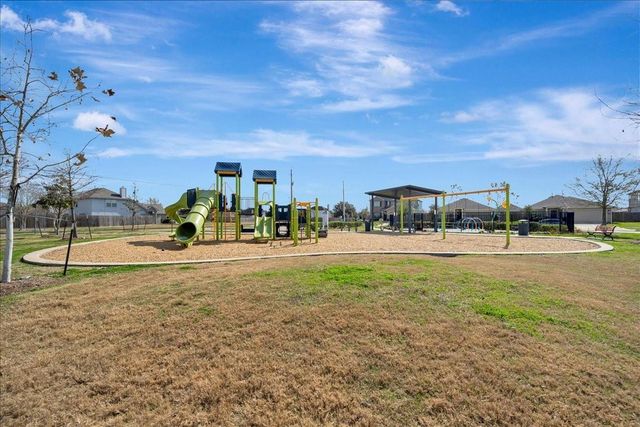 1289 Pinto Pass, Alvin, TX 77511