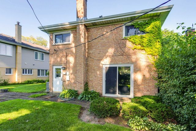 9230 N Major Avenue, Morton Grove, IL 60053