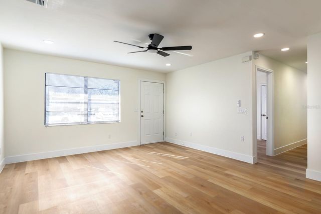 1624 VALEVIEW COURT, Apopka, FL 32712